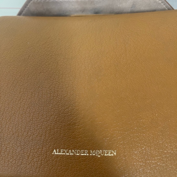Alexander McQueen handbag show the bag or clutch 100% authentic - Picture 14 of 16